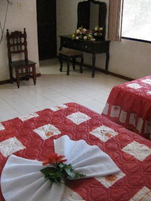 Hotel Plaza Yucatan Тикуль Экстерьер фото